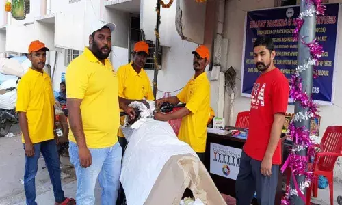 Railways pick-up & parcel service at doorstep