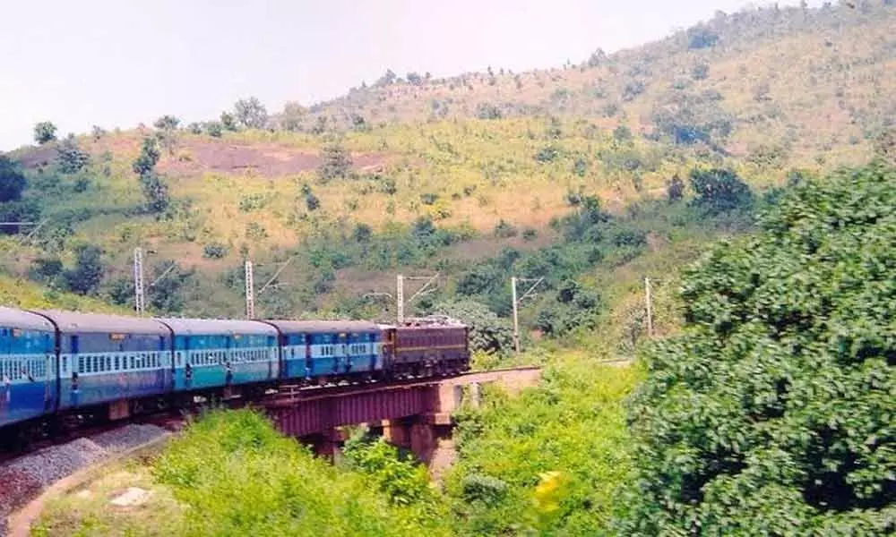 IRCTC offers Rail cum road tour package to Arraku, and Borra caves Hurry up, book your tickets now
