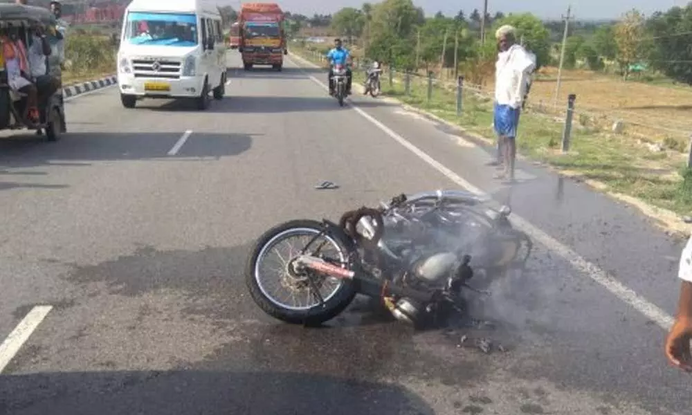 Chemical spill on road: Truck driver arrested