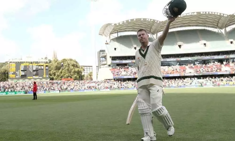 Warner hits 335, Smith shatters record as Pakistan struggle