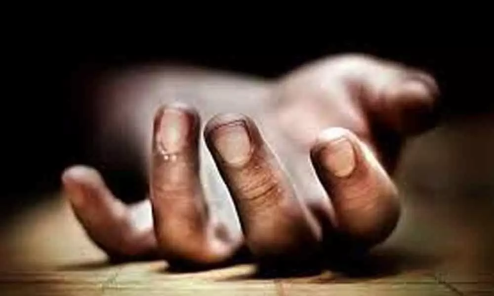 Vijayawada: Husband commits suicide after failing to kill his wife