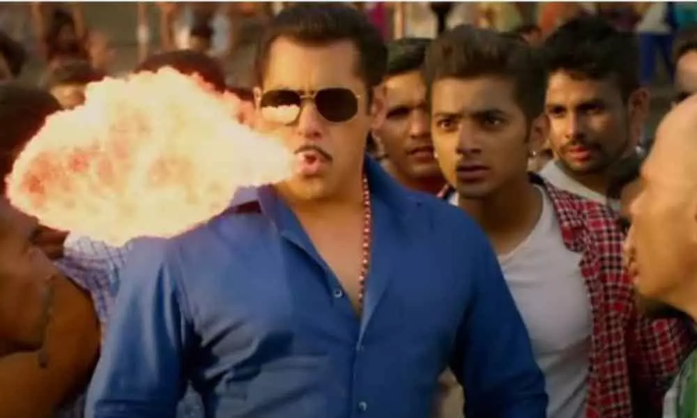 Salman slams Hud hud... song critics