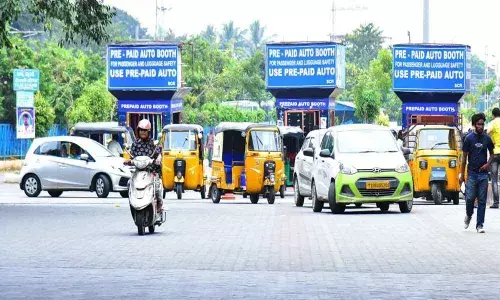 Parking loot at Secunderabad station