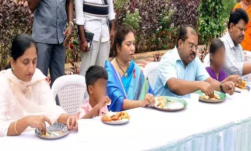 Vijayawada: Govt to support HIV patients, says Collector Mohammad Imtiaz