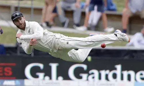 England disappointed despite Root, Burns tons