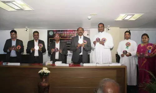 National seminar held on Trends in Business Management at St. Josephs Degree & PG College