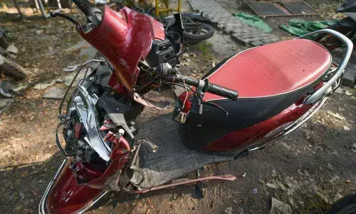 Three found dead under mysterious circumstances in Delhi