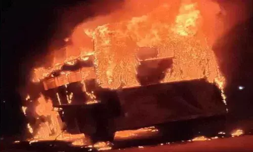 Nalgonda: Private bus catches fire, passengers safe