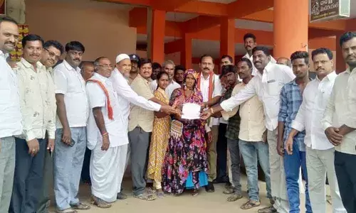 Roll back hike in RTC fares: Ex MLA T Rammohan Reddy