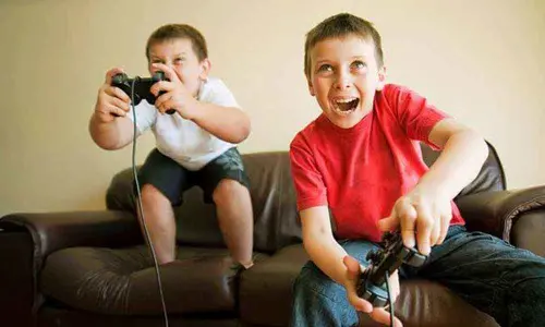 New Delhi: Online games should be banned