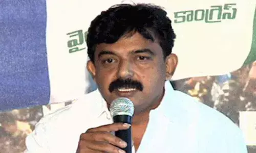 YSRCP doesnt consider Pawan a politician: Perni Nani