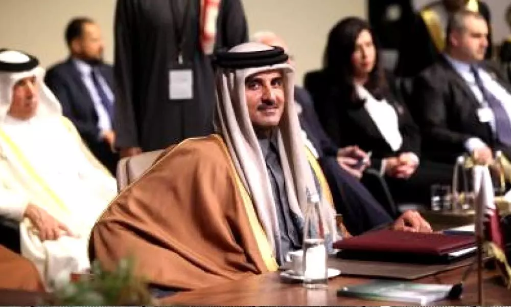 Saudi king invites Qatari emir to attend GCC summit in Riyadh