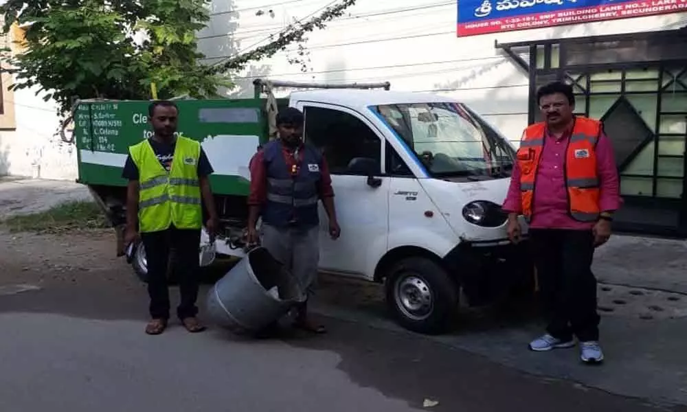 Garbage pickers collect hefty charges in hyderabad city