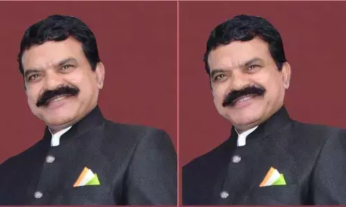 Collector MV Reddy receives iPass award from KTR