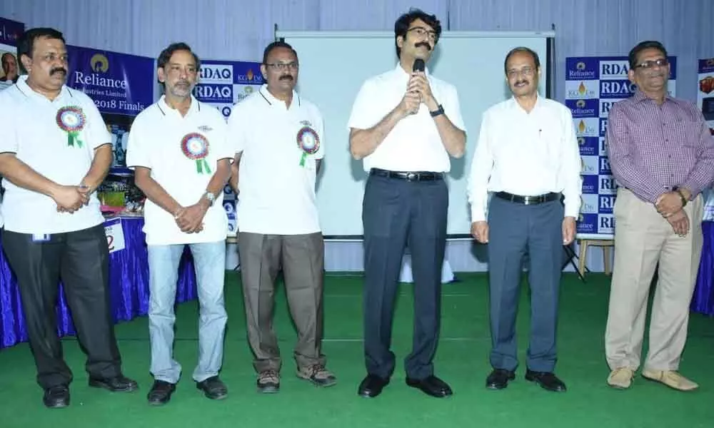 Quiz brings out creativity in students: Collector D Muralidhar Reddy