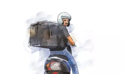 Food delivery boy arrested for sexually assaulting minor girl in Hyderabad