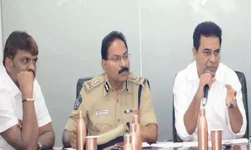 KTR exhorts public to use mass transport