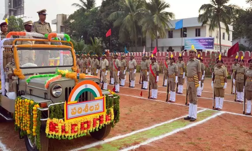 CP Dwaraka Tirumala Rao lauds services of Home Guards in Vijayawada