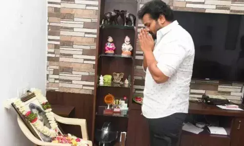 Tollywood actor Manchu Manoj reacts to Dishas case accused encounter