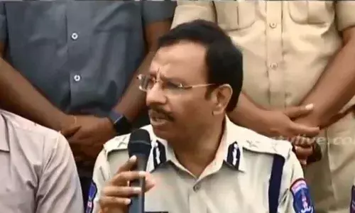 2 policemen injured after accused snatched weapons and fired: VC Sajjanar