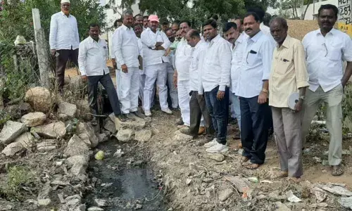 Wanaparthy: MLA Ala Venkateshwar Reddy inspects 15-day action plan in Kottakota