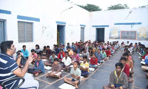 Work hard to achieve aspired goals: Collector G Veera Pandiyan to students