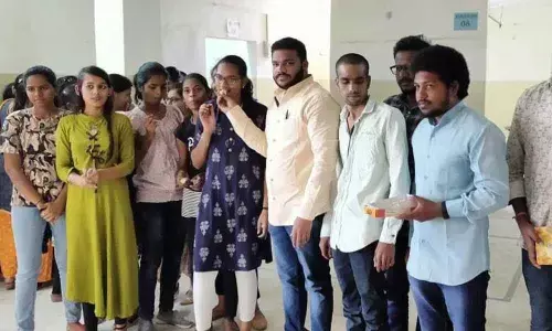 Student body exults over encounter