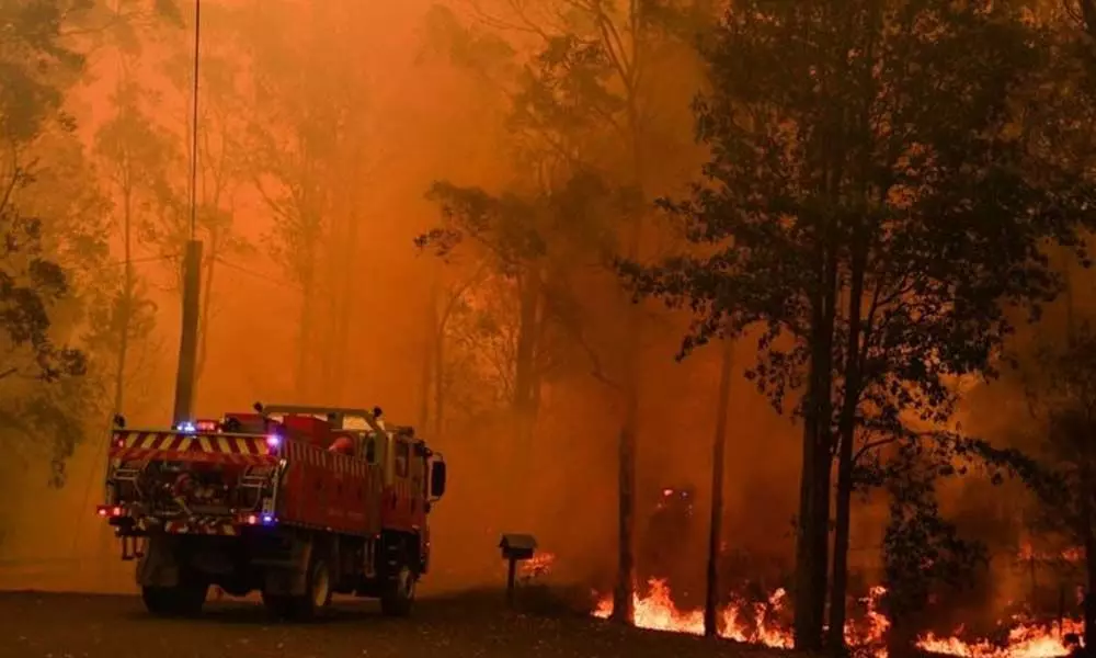 Mega bushfire near Sydney too big to put out
