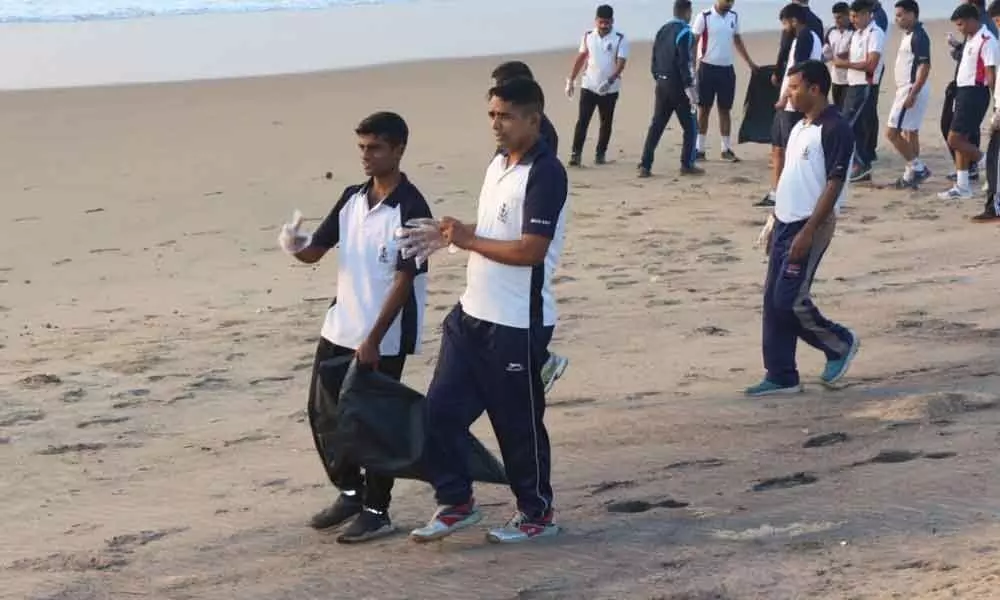 Visakhapatnam: 200 Navy men take part in plastic cleanup drive