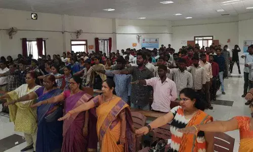 Karimnagar: Youth told to protect women, their rights at Satavahana University