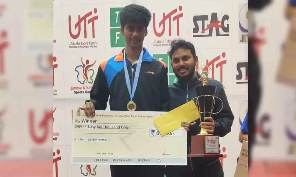 On Diyas day out, Snehit, Payas win maiden titles