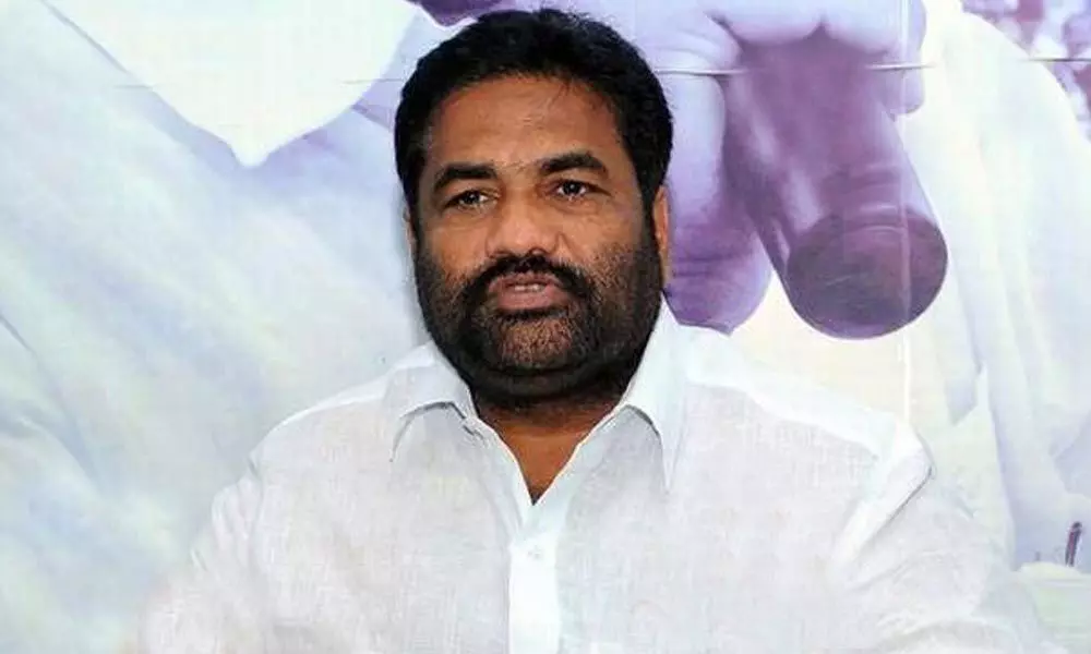 Nellore rural YSRCP MLA Kotamreddy Sridhar Reddy fell sick in assembly, shifted to hospital
