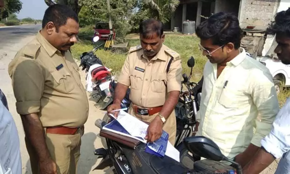 Traffic rules violation is punishable, warned Motor Vehicle Inspectors in Kamareddy