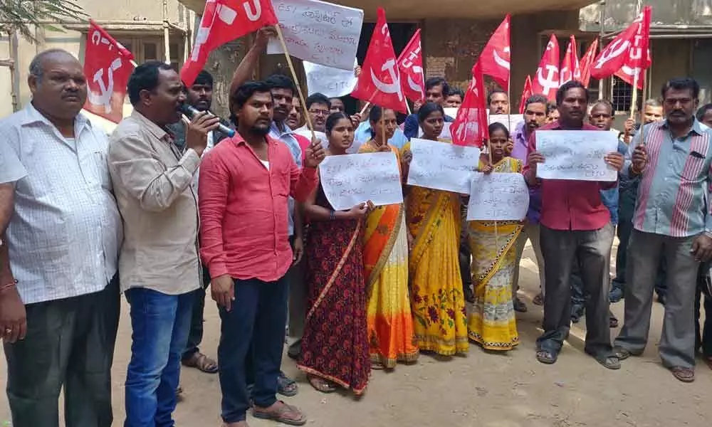 CITU activists demands better service at Ramachandra Puram ESI hospital