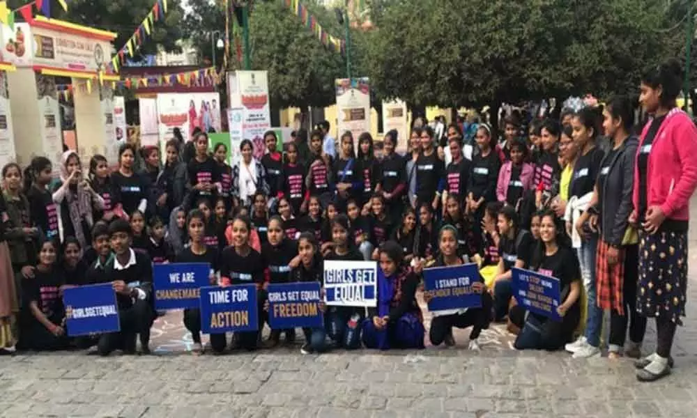 New Delhi: Young women organize campaign to stop street harassment