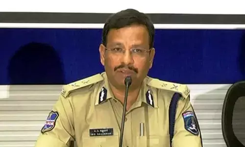 CP Sajjanar leaves for Delhi on Supreme Court hearing on Hyderabad encounter