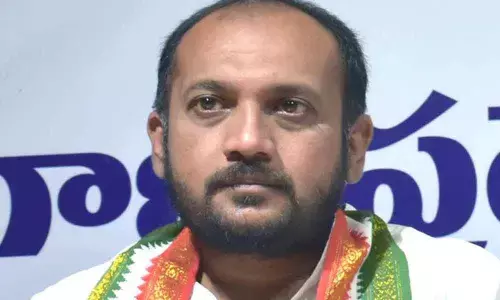 Telangana Govt remains indifferent to peoples plight: Congress