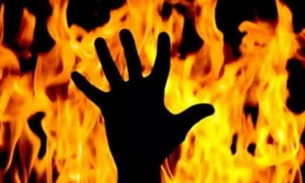Woman sets husband on fire over family disputes in TN