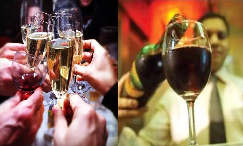 Hotel officials booked for serving liquor without permit Hotel officials booked for serving liquor without permit