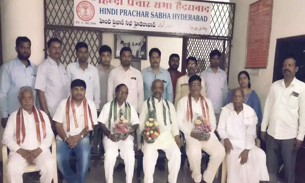 Hindi Prachar Sabha office-bearers take charge