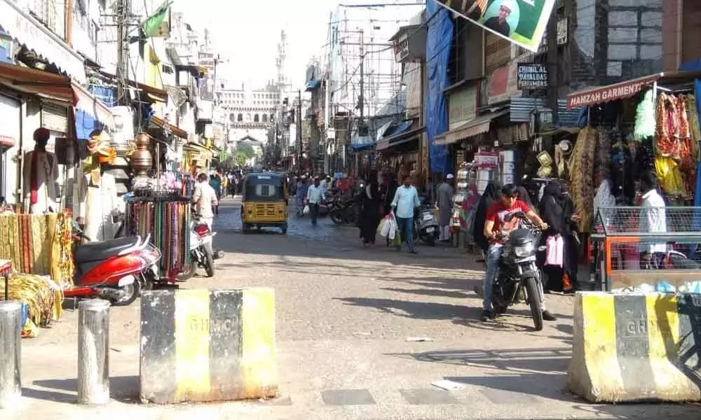 Hydraulic bollards project hit by electricity glitches