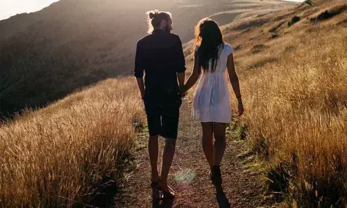 A new dating guide of the era- Now its fine to have sex on the first date