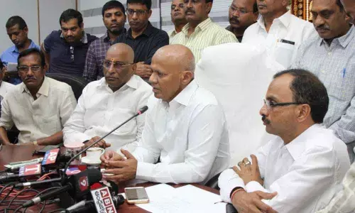 Tirumala: Millers asked to supply more rice to Annaprasadam Trust