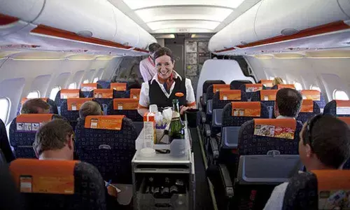 Long haul British Airways serves new Economy in-flight -menu