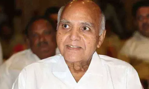 Ramoji Rao relinquishes as editor of Eenadu