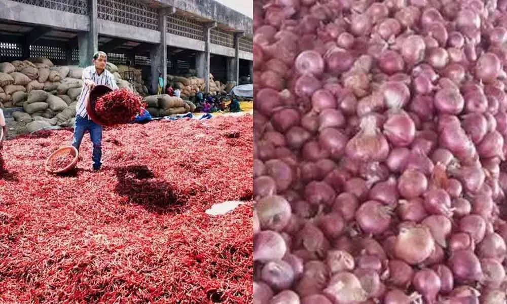 As the onion prices dip, Chilli rate surges on fear of shortfall