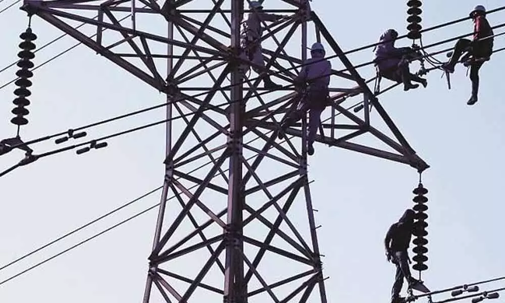 Discoms outstanding dues to power gencos at Rs 81K crore