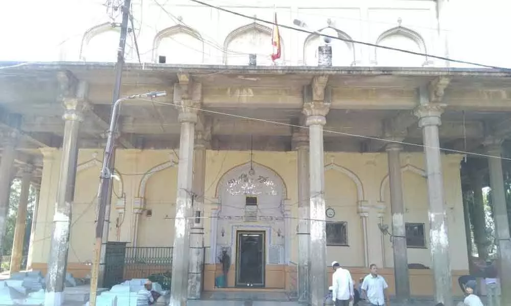 Dargah Shah Raju dome restored