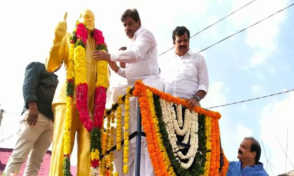 MP BB Patil unveils statue of Ambedkar