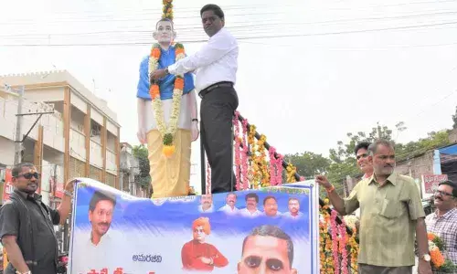 Ongole:  Glowing tributes paid to Potti Sriramulu